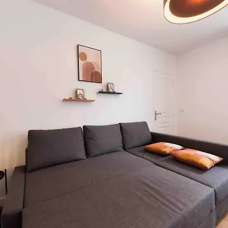 *le Terracota*proche Paris 10min *